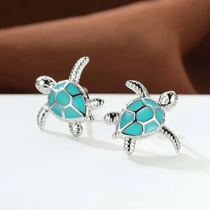 Sterling Silver Turtle Stud Earrings